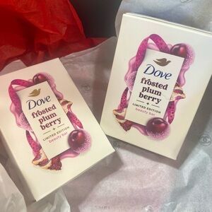 Frosted Plum Berry Limited Edition Beauty Bars New in box! x2